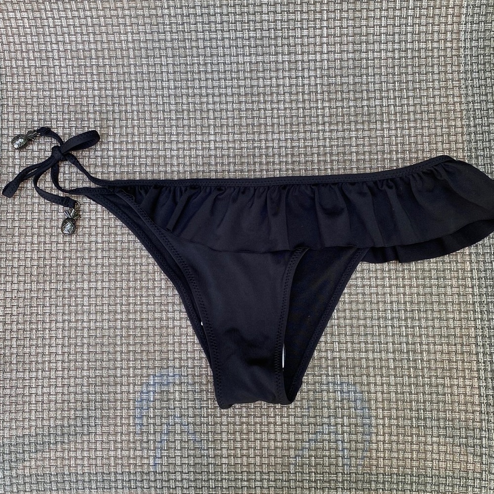 Sweet Asymmetrical Ruffled & Tied on One Side Bikini Bottom